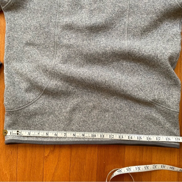 Patagonia half zip sweater - Picture 5 of 9
